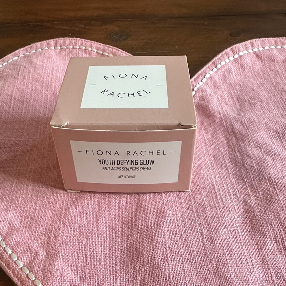 Youth Defying Glow Cream
